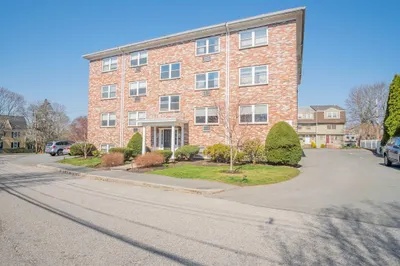 59 Prospect St #B4 1