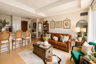 133 Seaport Blvd #1207