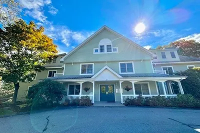 140 Lincoln Rd #217 1