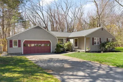 17 Galloway Rd