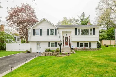 107 Alandale Ave 1