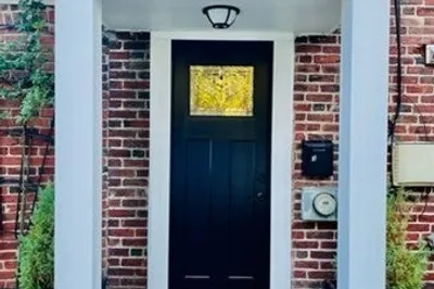 35 Butts St 1