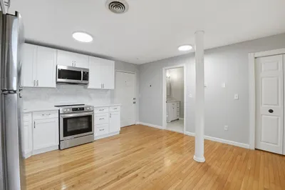 96 Old Colony Avenue #215 1