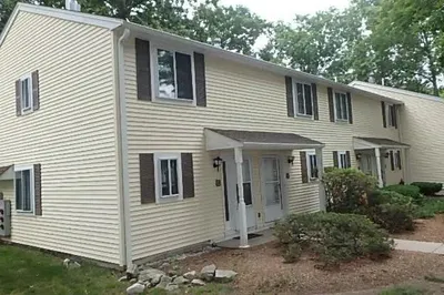 34 Village Hill Ln #34