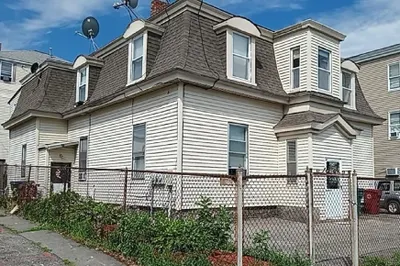 274 Fletcher St 1