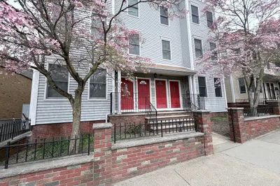 44 Prescott Street #B