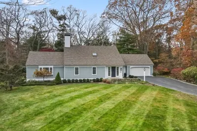 85 Indian Trail 1