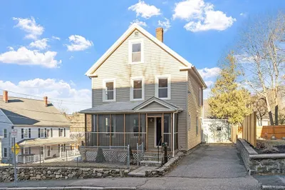5 Lewis Street