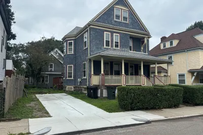 54 Sydney St