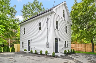 22 Belknap Court 1