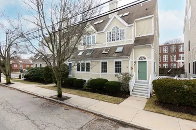 5 Munroe St #5