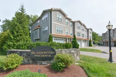 74 West St #3 1