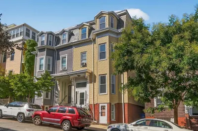 404 East 7th Street