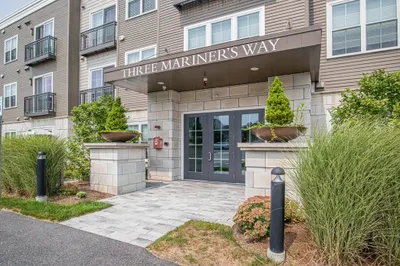 3 Mariners Way #309