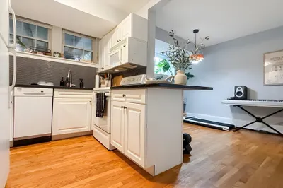 76 Boylston Street #5 1