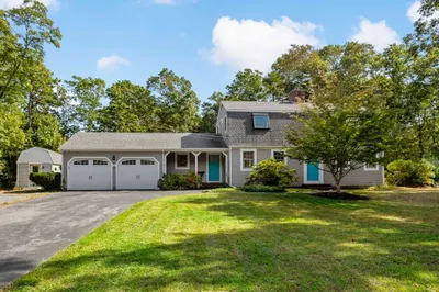 55 Club Valley Dr 1