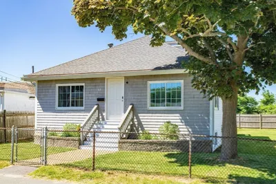 57 Newport Rd 1