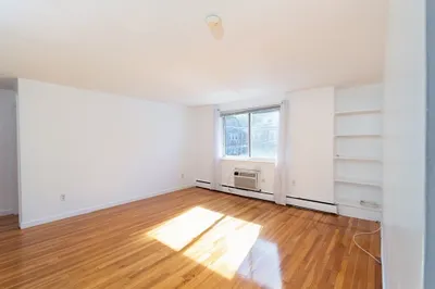 71 Colborne Rd #2B