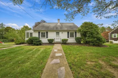 12 Riverside Dr 1