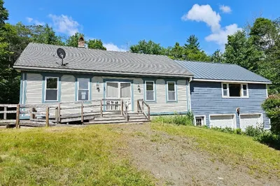 356 E Hill Rd 1