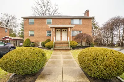 19 Ashmont Ave 1