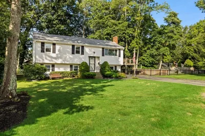 48 Fortin Dr 1