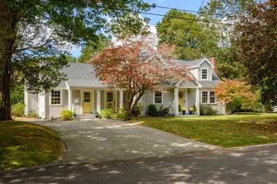 2 Hoover Road 1