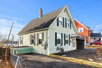28 Liberty St 1