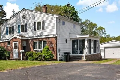 33 Eddy St