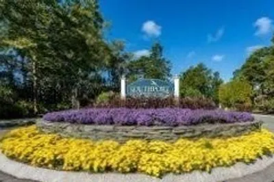 76 Grey Hawk Dr #76 1