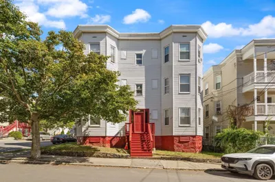 55 Rock Ave 1