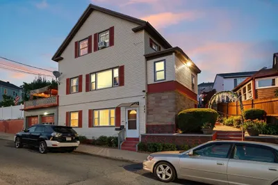 243 Crescent St