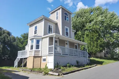 12 Greenville St