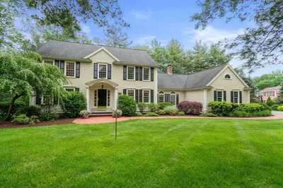 40 Bubbling Brook Road 1