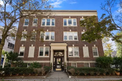 36 Dwight St #4 1