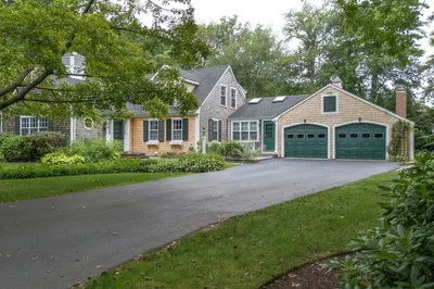 5 Holly Ln 1