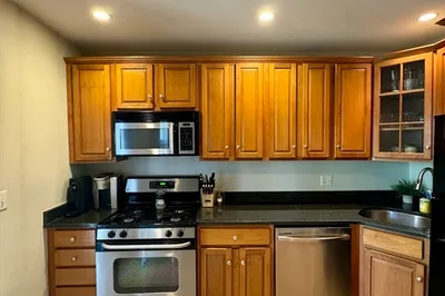 762 E 6th Street #2
