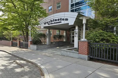 1600 Beacon St #507
