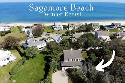 84 Mayflower Road 1