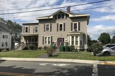 138 Water St #3