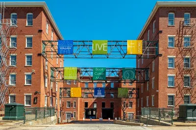 130 John St #548