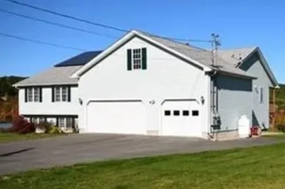 14 Macomber Rd 1