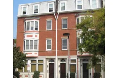437b Main St #2