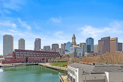 39 Commercial Wharf #5
