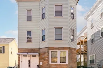 5 Fountain Ave #3