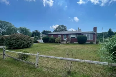 54 Wing Rd 1