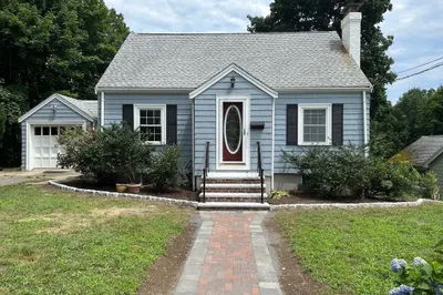 71 Burgess Ave