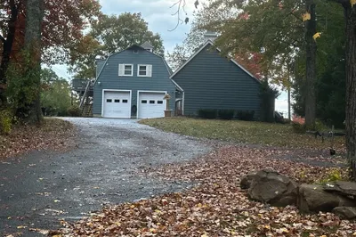 54 Old Gilbertville Rd 1