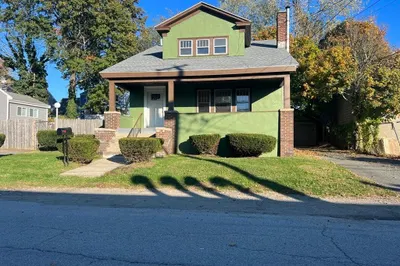 11 Birchbrow Ave