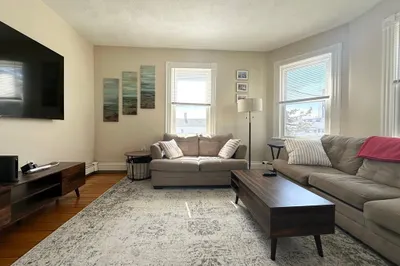 14 Allen St #2